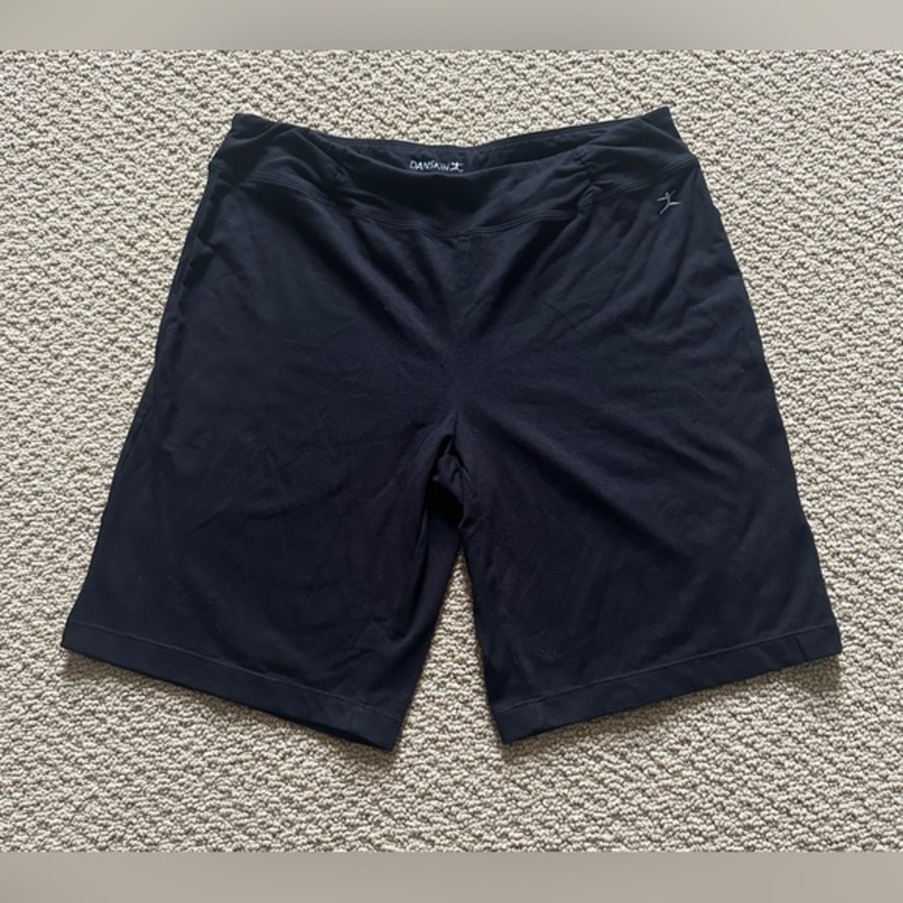 Danskin Shirred Bermuda short